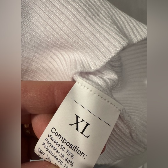 White Ribbed Tank Top - Picture 3 of 4